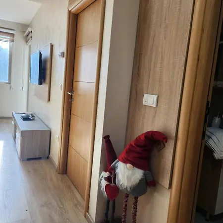 Koreni Apartment